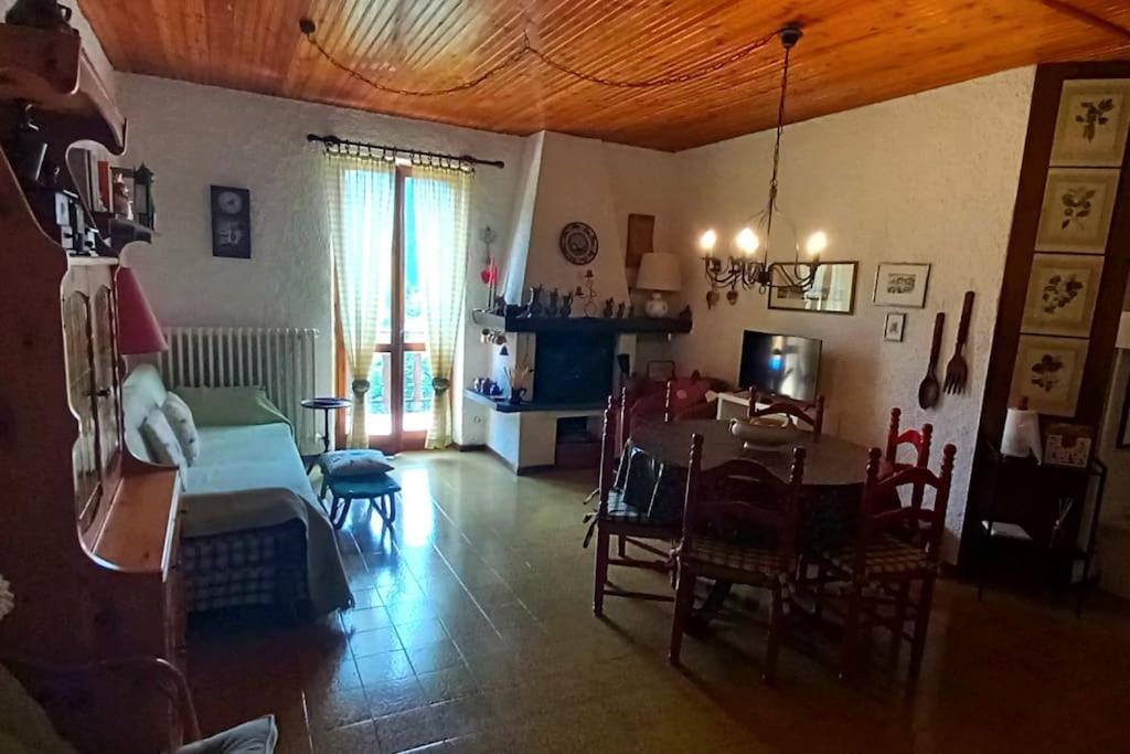 Appartamento Panoramico Casa Gerro Averara Exteriér fotografie