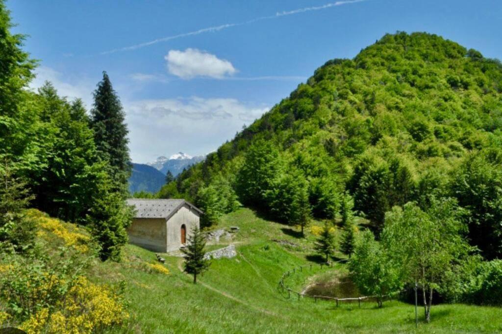 Appartamento Panoramico Casa Gerro Averara Exteriér fotografie