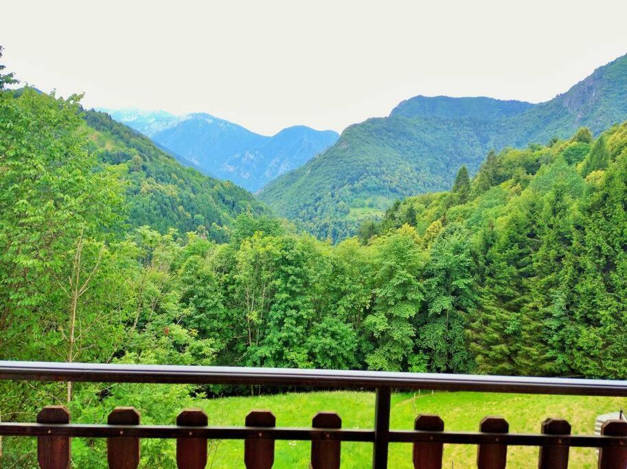 Appartamento Panoramico Casa Gerro Averara Exteriér fotografie